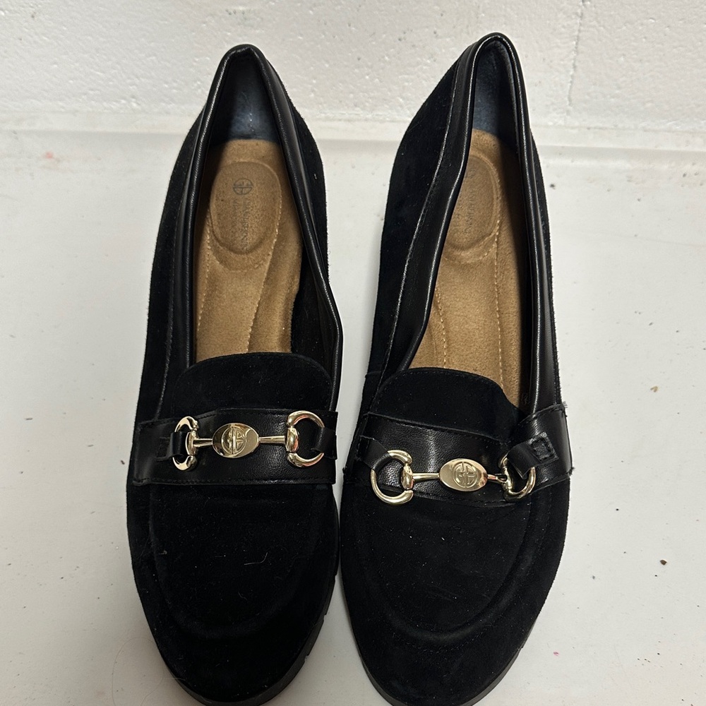 Giani Bernini Porshaa Black Suede Loafer Pumps with Gold Buckles